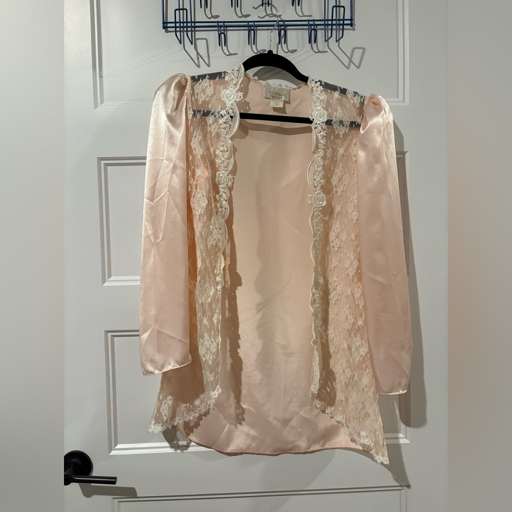 Victoria’s Secret Pastel Pink Satin Vintage 1980s Draped Bed Jacket Robe Sz Med